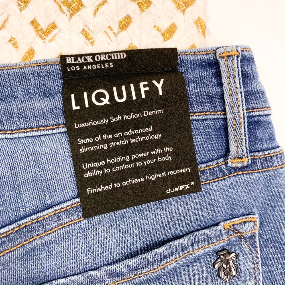 Black Orchid Amber Zipper Skinny Suspicious Jeans - Picture 8 of 8